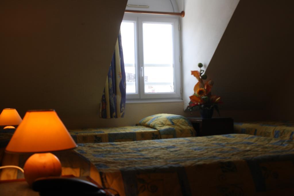 Hotel Saint John Perse ปวงต์-ตา-ปิตร์ ห้อง รูปภาพ