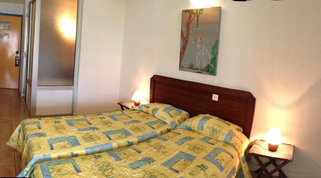 Hotel Saint John Perse ปวงต์-ตา-ปิตร์ ห้อง รูปภาพ